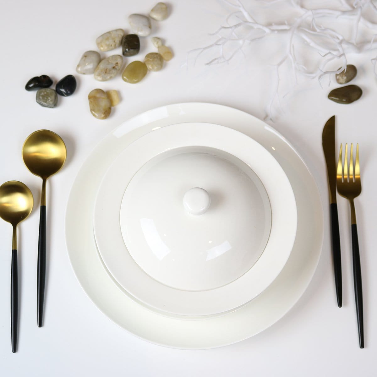 Angelic White Dinner Plates-Set Of 4